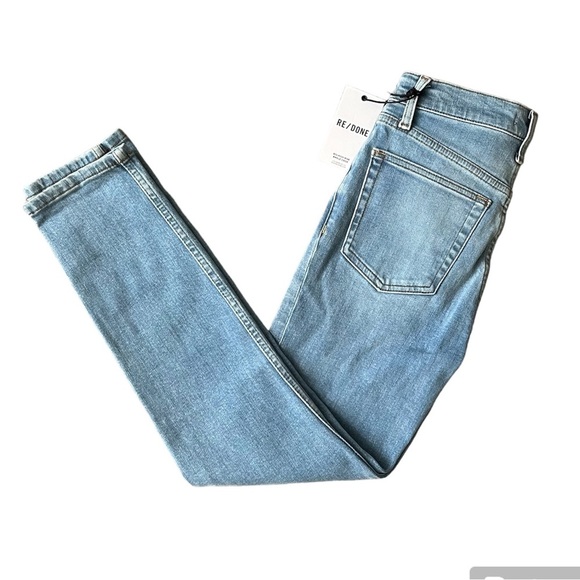 Re/Done Originals 90s High Rise Ankle Crop Denim in Worn Light Azure - Picture 5 of 11